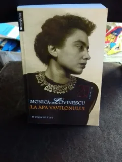 LA APA VAVILONULUI , MONICA LOVINESCU