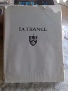LA FRANCE - MARTIN HURLIMANN (FRANTA. ARHITECTURA SI PEISAJE)