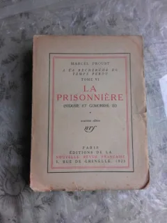 LA PRISONNIERE - MARCEL PROUST  (CARTE IN LIMBA FRANCEZA)
