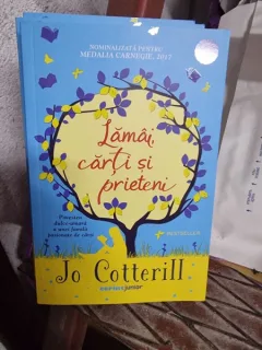 Lamai, carti si prieteni - Jo Cotterill