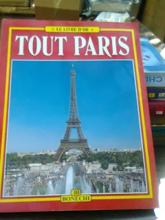 Le livre d or tout Paris  (totul despre Paris)