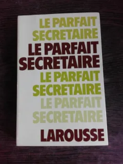 LE PARFAIT SECRETAIRE  (CARTE IN LIMBA FRANCEZA)