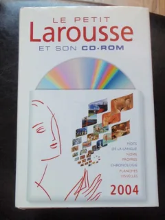 LE PETIT LAROUSSE ET SON CD-ROM