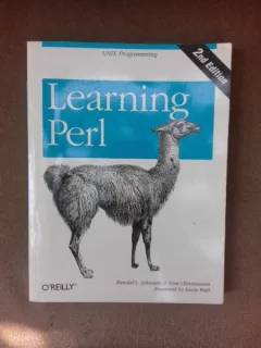 Learning Perl - Randal I. Schwartz  (carte in limba engleza)