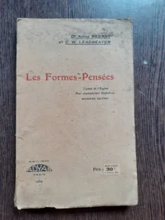 LES FORMES PENSEES - ANNIE BESANT  (CARTE IN LIMBA FRANCEZA)