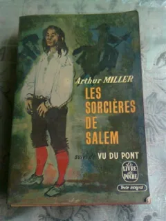 LES SORCIERES DE SALEM - ARTHUR MILLER   (CARTE IN LIMBA FRANCEZA)