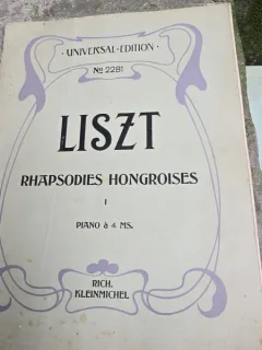 Liszt, rahapsodies hongroise, piano a 4 MS partitura