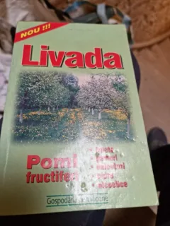 Livada. Pomi Fructiferi