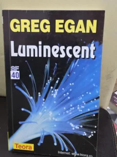 Luminescent - Greg Egan
