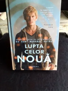 LUPTA CELOR NOUA - PITTACUS LORE