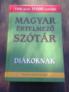 MAGYAR ERTELMEZO SZOTAR DIAKOKNAK - GERENCSER FERENCI  (CARTE IN LIMBA MAGHIARA)