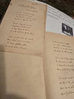 Manuscris pe trei pagini al poeziei "Cantec pentru Lydia"