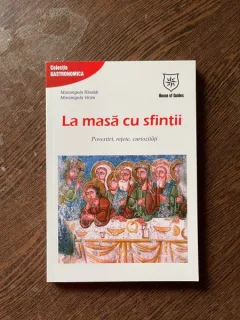 Mariangela Rinaldi - La masa cu sfintii. Povestiri, retete, curiozitate