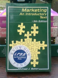 Marketing. An introductory text - Michael J. Baker  (Marketing. Un text introductiv)