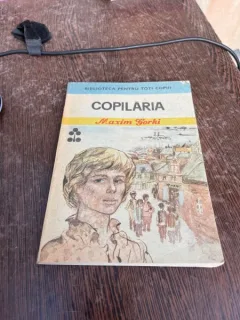 Maxim Gorki - Copilaria
