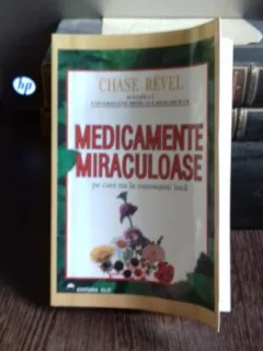 MEDICAMENTE MIRACULOASE - CHASE REVEL