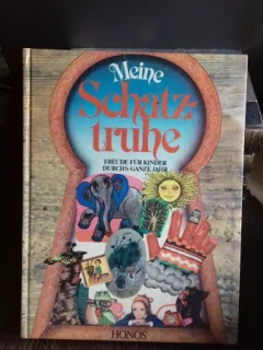 MEINE SCHATZTRUHE  (COMORILE MELE)