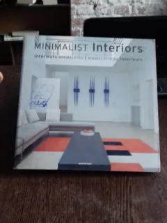 MINIMALIST INTERIORS   (ARTA DECORATIVA DE INTERIOR)