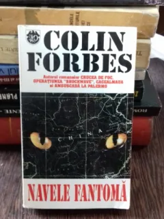 NAVELE FANTOMA - COLIN FORBES