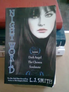 NIGHT WORLD - L.J. SMITH