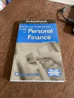 Niki Chesworth - The Young Professional s Guide to Personal Finance