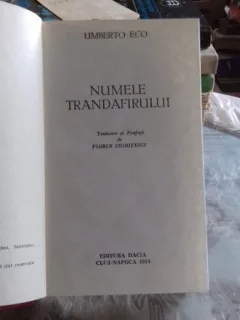 Numele trandafirului - Umberto Eco