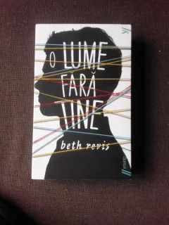 O LUME FARA TINE - BETH REVIS
