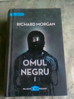 OMUL NEGRU - RICHARD MORGAN  VOL.I