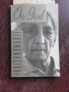 ON GOD - KRISHNAMURTI  (CARTE IN LIMBA ENGLEZA)