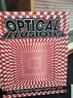 Optical Illusions, over 150 deceptive images to bend your mind