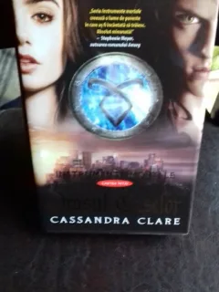 ORASUL OASELOR - CASSANDRA CLARE