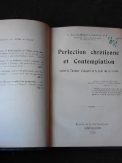 PERFECTION CHRETIENNE ET CONTEMPLATION - S. THOMAS D'AQUIN  (CARTE IN LIMBA FRANCEZA)
