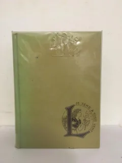 Petit Larousse Illustre