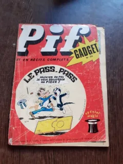 PIF GADGET NR.215, LE PASS-PASS