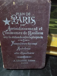 Plan de Paris par Arrondissement et communesde Banlieue - A. Leconte  editor