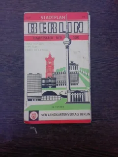 Planul orasului Berlin, capitala Republicii Democate Germane, harta