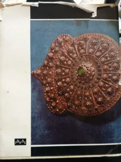 PODOABE MEDIEVALE IN TARILE ROMANE DE MARIN MATEI POPESCU (cu dedicatie)