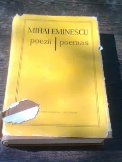 POEZII. POEMAS - MIHAI EMINESCU  (EDITIE BILINGVA ROMANA/SPANIOLA)