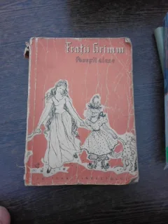 Povesti alese - Fratii Grimm, ilustratii de Ligia Macovei