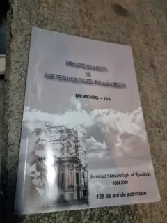 Profesionisti ai Meteorologiei Romanesti - Memento 125