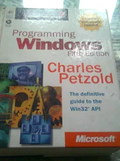PROGRAMMING WINDOWS - CHARLES PETZOLD  9CARTE IN LIMBA ENGLEZA)