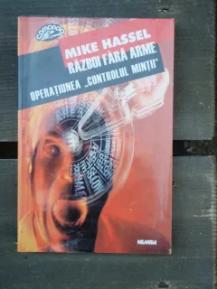 RAZBOI FARA ARME - MIKE HASSEL
