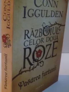 RAZBOIUL CELOR DOUA ROZE, PASAREA FURTUNII