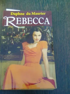 REBECCA - DAPHNE DU MAURIER