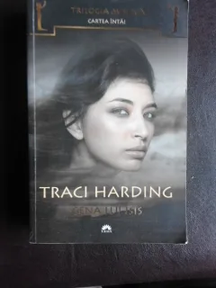Reginele Dragon - Traci Harding, cartea intai