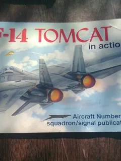 REVISTA AIRCRAFT NR.105. F-14 TOMCAT IN ACTION