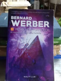 REVOLUTIA FURNICILOR - BERNARD WERBER   PARTEA A III-A