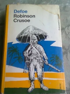 ROBINSON CRUSOE - DANIEL DEFOE   (CARTE IN LIMBA ENGLEZA)