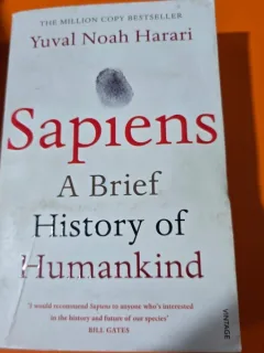 Sapiens. A Brief History of Humankind - Yuval Noah Harari