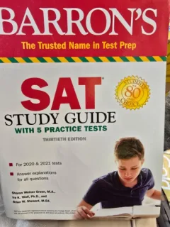 SAT, study guide with 5 practice tests